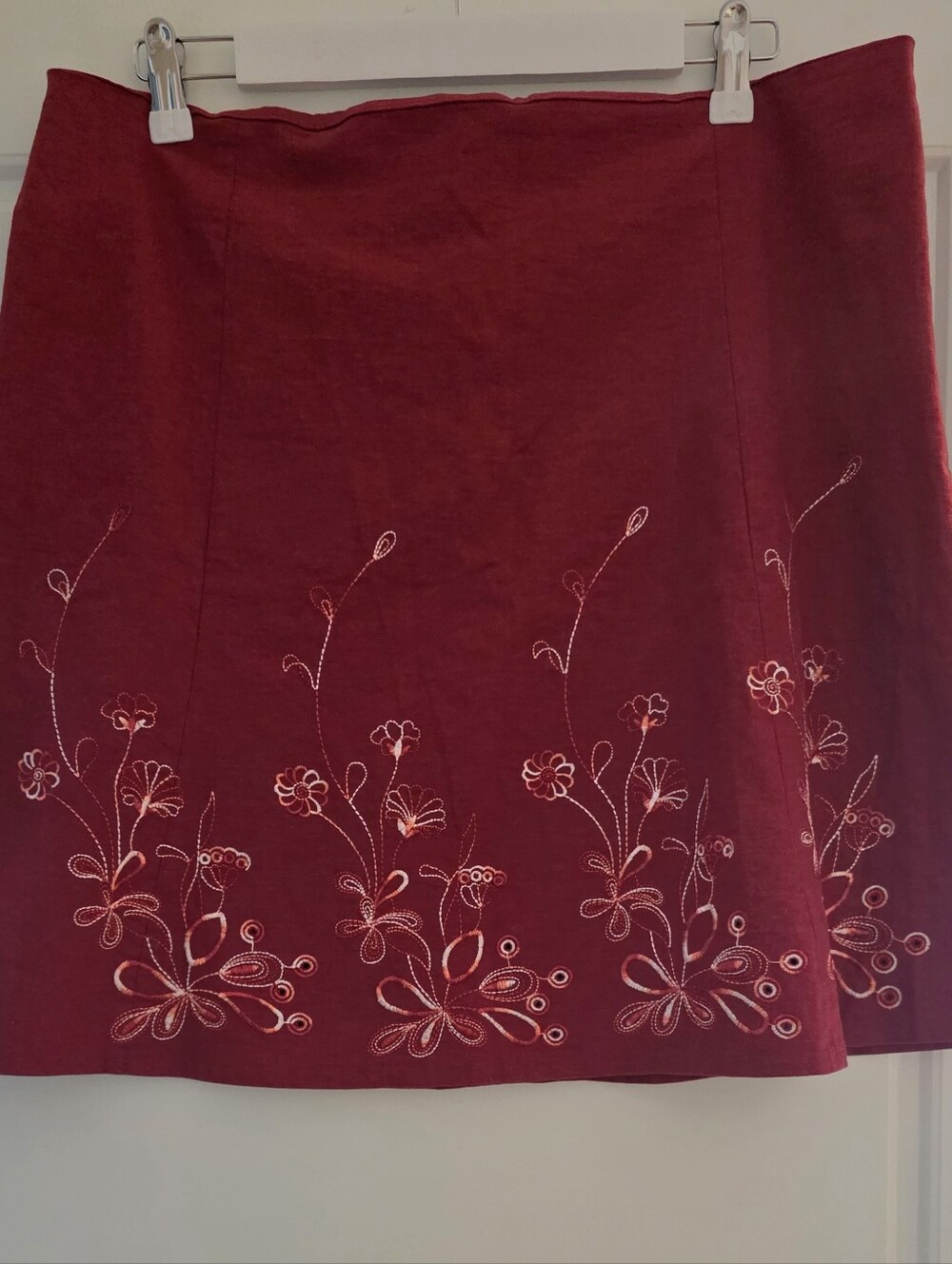 San Francisco Women’s Embroidered Red A-Line Skirt Sz 13 Vtg
